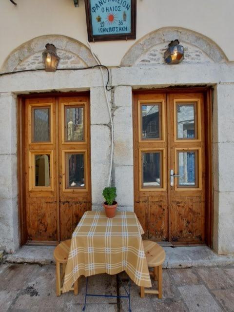 Ήλιος Πατσακης Daire Simi Dış mekan fotoğraf